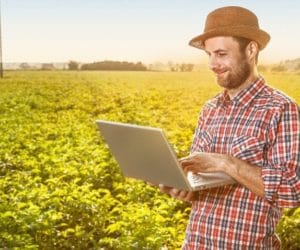 Z czym mają problemy młodzi rolnicy?