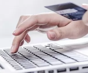 Czy opłaca się kupować przez Internet?