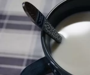 Fakty i&nbsp;mity o&nbsp;mleku: dlaczego warto je pić?