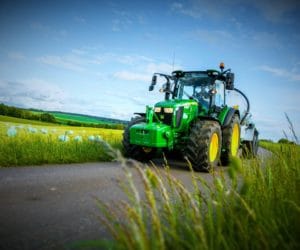 John Deere prezentuje nową serię 5  