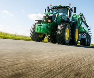 John Deere 6230R i 6250R: nowości w serii 6R