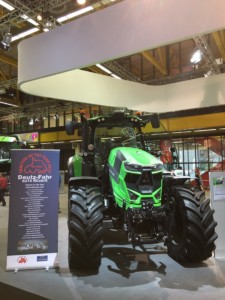 Ciągnik rolniczy DEUTZ-FAHR 6215 RCshif