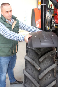 kubota m135 gxs - opony