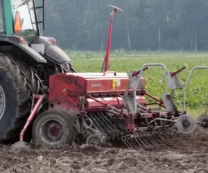 Wiosenny przegląd siewnika: poznaj najważniejsze punkty!