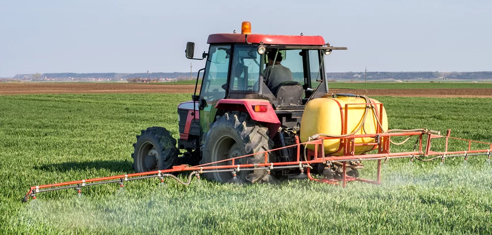 Przegląd i serwis opryskiwacza: na co zwrócić szczególną uwagę?