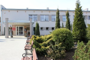Szkoła w Bogdańczowicach(fot. ZSCKR Bogdańczowice).jpg