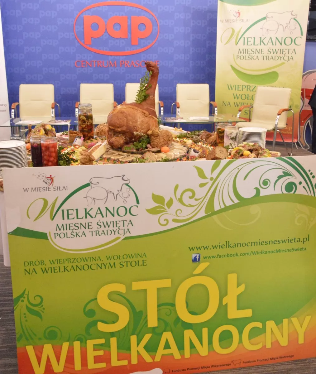 stoł wielkanocny