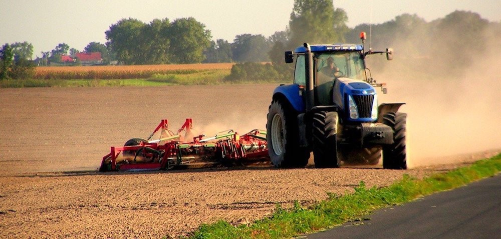 Jakie maszyny są potrzebne do gospodarstwa?