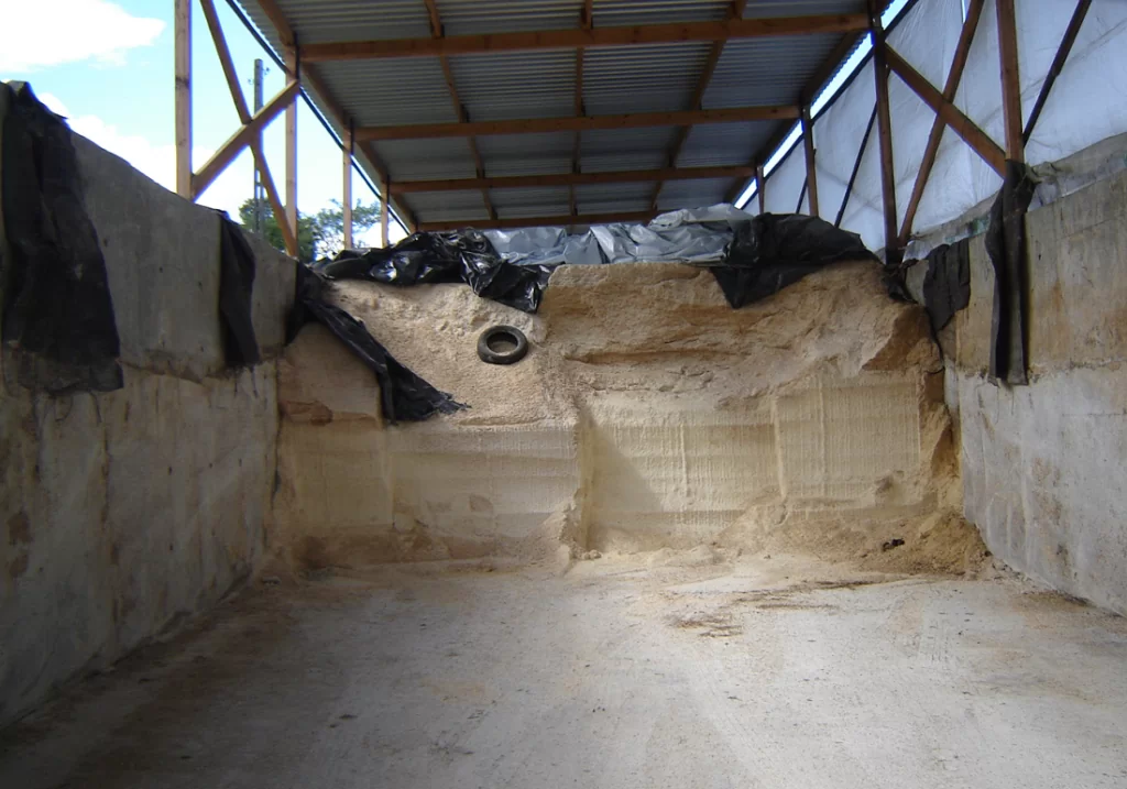 silos betonowy do przechowywania kukurydzy