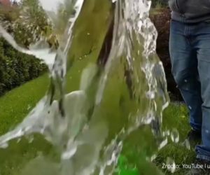 Śmigus dyngus – dawniej smaganie i dyngowanie, dziś polewanie