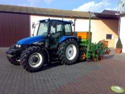 New Holland TL100