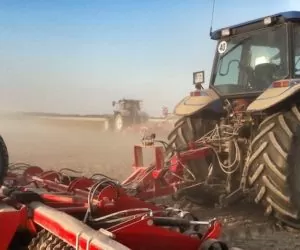 Rejestracje ciągników w&nbsp;sierpniu 2018. Sezonowy spadek?