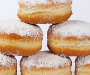 Tłusty czwartek – jak wyprodukować miliard pączków