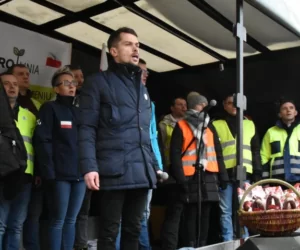 Agropowstanie – o co chodzi rolnikom?