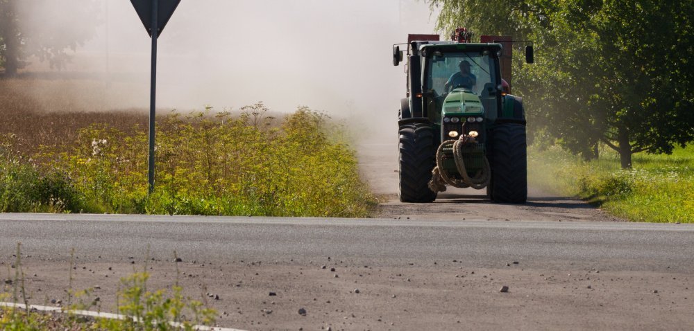 Drogowcy podpowiadają rolnikom: 6&nbsp;wskazówek na drogę