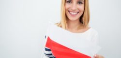 flaga polska dzień flagi dziewczyna z flagą