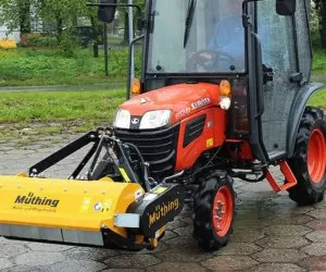 Ciągnik do utrzymania zieleni miast i&nbsp;wsi