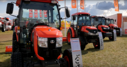 Ciągniki na Agro Show