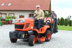 uniwersalny miniciągnik