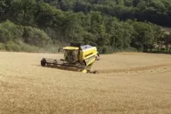 Kombajn New Holland seria tc model górski poziomowany