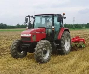 Używane ciągniki Case IH. Które kupujemy najczęściej?