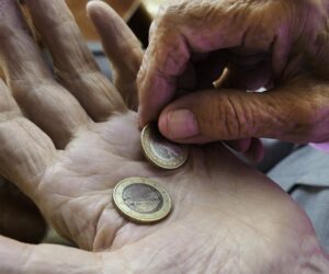 Emerytury i&nbsp;renty KRUS – nowe kwoty przychodu od 1&nbsp;września!