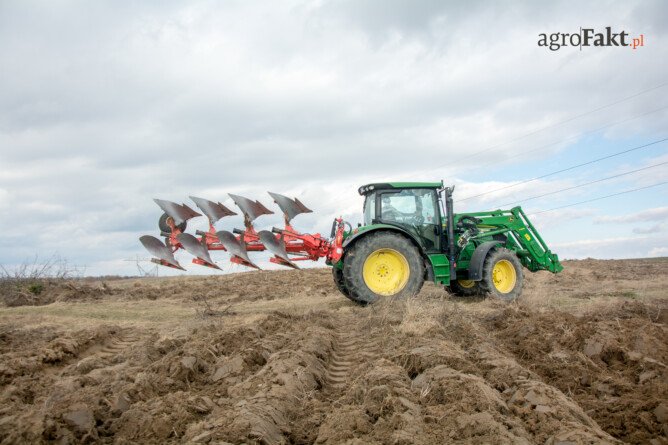 Agrofakt- Rejestracje ciągników w II dekadzie stycznia 2022 r.