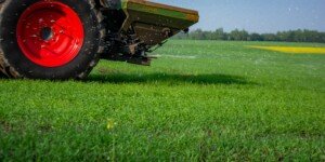 Aktualne ceny nawozów azotowych. W&nbsp;2022 r. dalsze podwyżki?