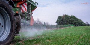 Termin wysiewu nawozów azotowych do zmiany – apel rolników