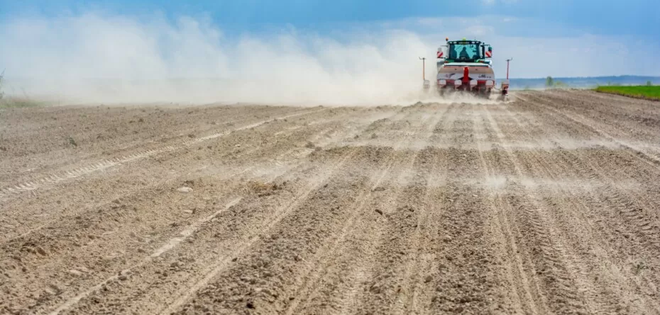 Ubezpieczenie upraw rolnych 2022 od suszy. Dowiedz się więcej!