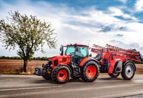Kabina ciągnika Kubota M7003
