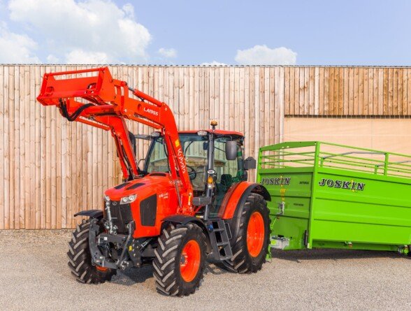 Agrofakt - Kubota z ładowaczem