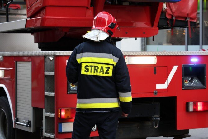 Zawalił się dach chlewni w Krzczonowie