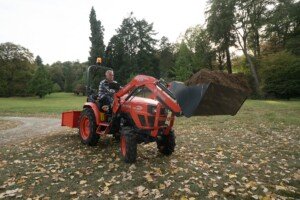 Miniciągnik - Ciągnik Kubota EK1 - z łyżką