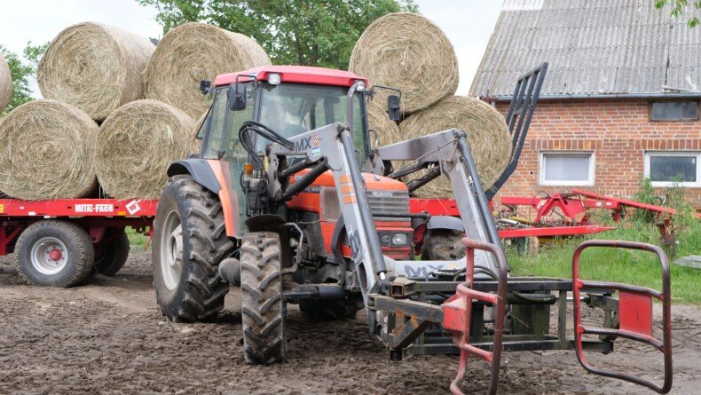 Niezawodny ciągnik Kubota.