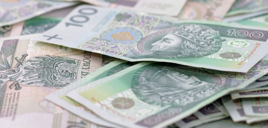 wniosek o wypłatę rekompensaty - pieniądze - banknoty