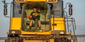 Na jaką premię może liczyć młody rolnik 2023? Kiedy nabór?