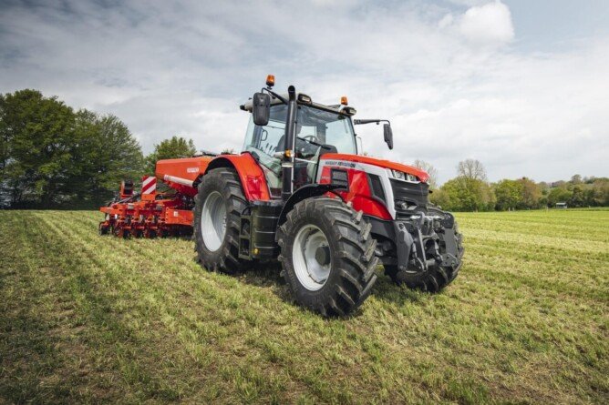 massey-Ferguson-MF6S
