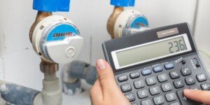 Zatwierdzanie taryf za wodę i&nbsp;ścieki niezgodne z&nbsp;prawem