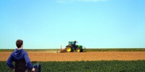 Od ZUS 1200 zł dodatkowo przez trzy lata. Renta szkoleniowa