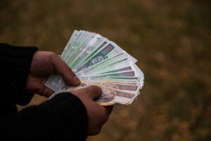 Pieniądze dla rolników powodzian