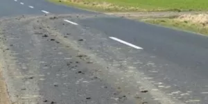 Co grozi rolnikowi za zanieczyszczenie drogi? Przypominamy