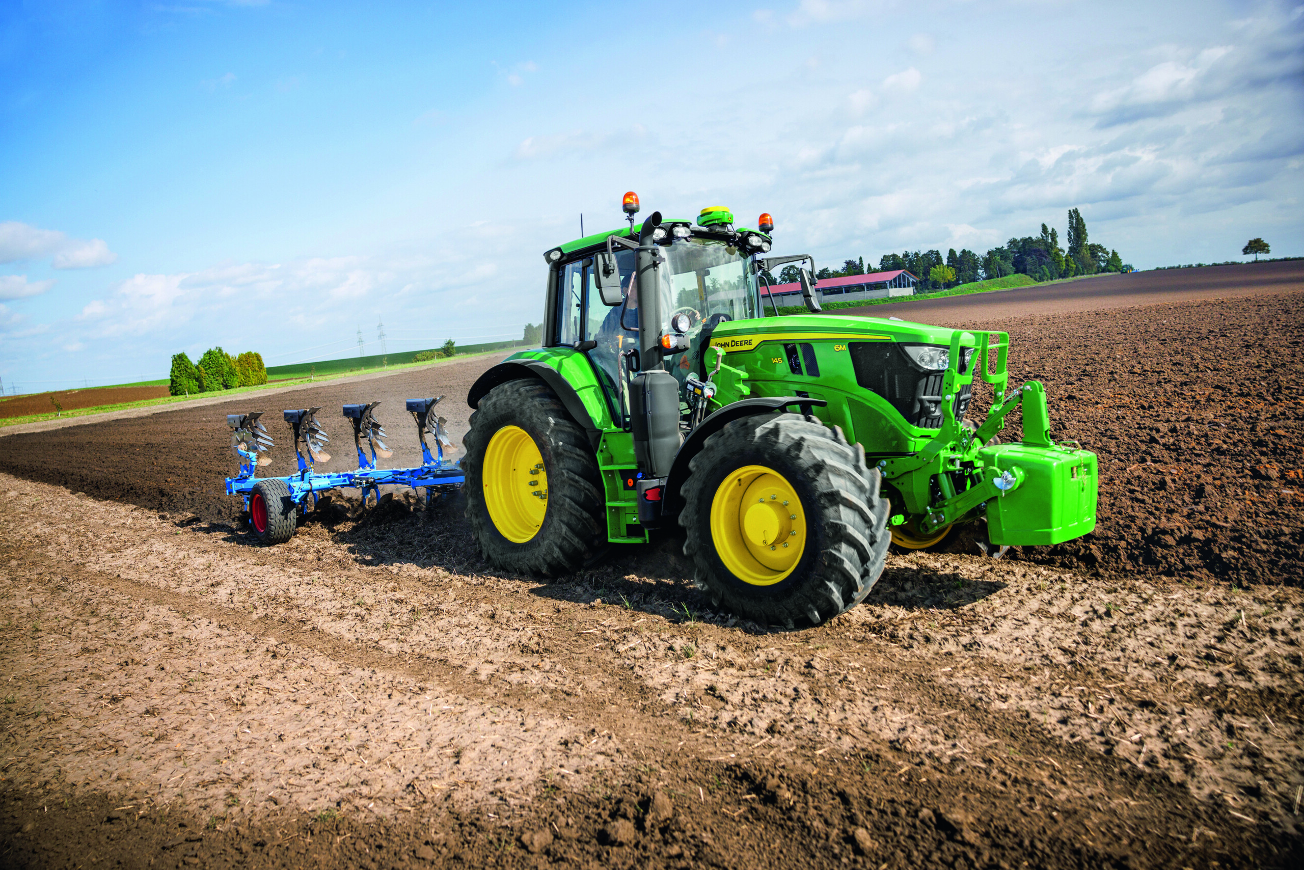 Ciągnik na 100 ha - John Deere serii 6M.
