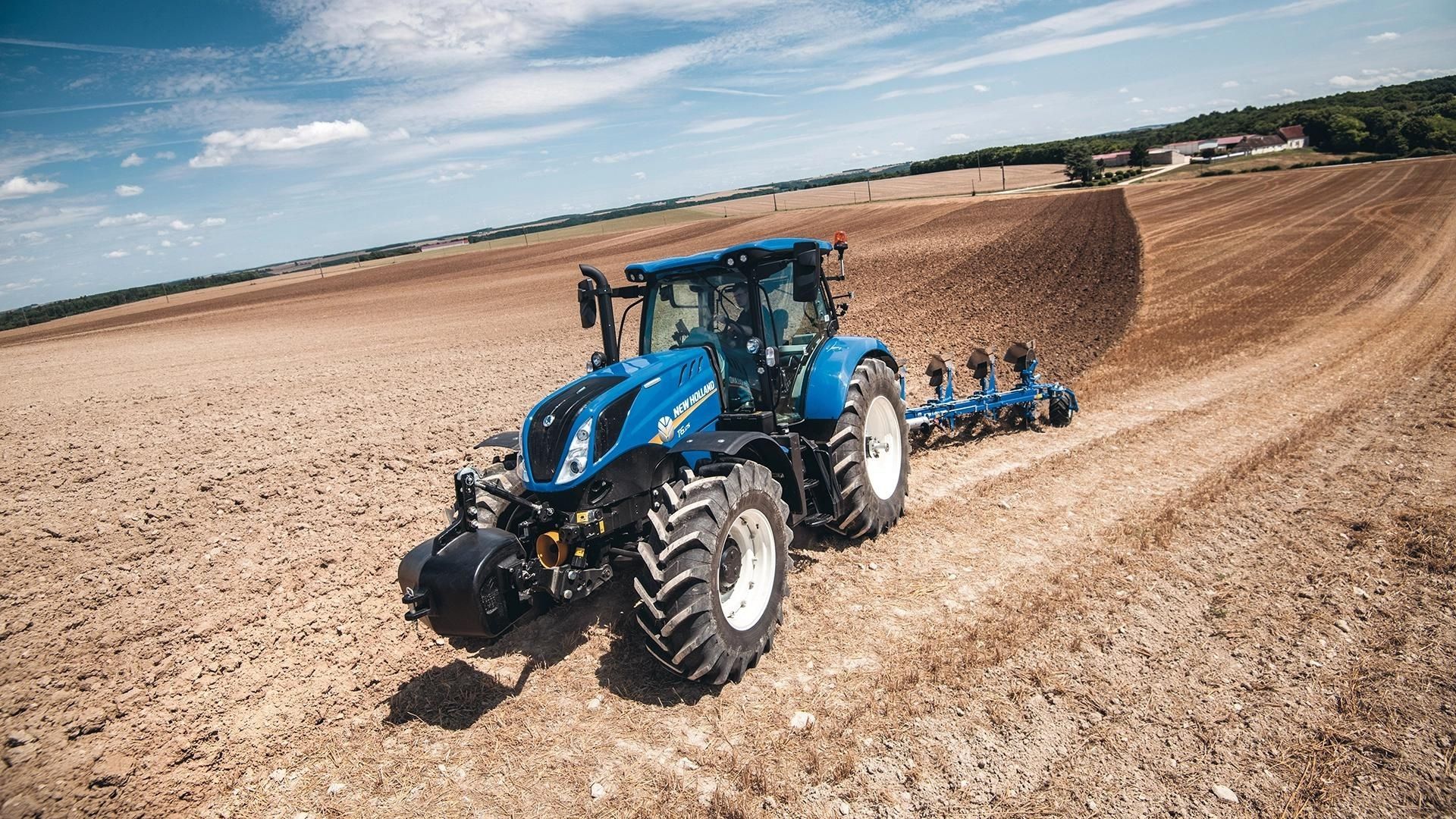 W czerwcu 2025 liderem rynku nowych ciągników pozostaje New Holland.