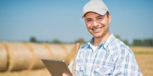 SUMI AGRO POLAND URUCHAMIA APLIKACJĘ IDC  – nowe narzędzie wsparcia rolników w codziennych decyzjach