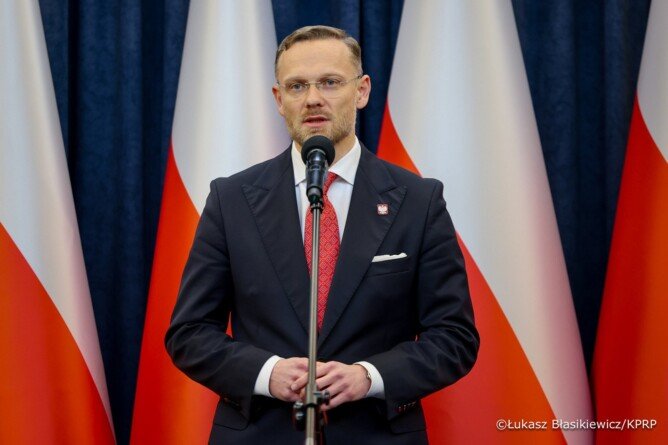 Bon ciepłowniczy nie jest to „ustawa idealna”, ponieważ nie przewiduje mrożenia cen energii m.in dla przedsiębiorców, rolników, czy placówek medycznych.