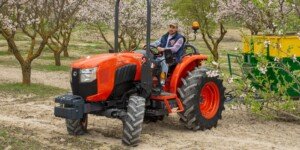 Jaki ciągnik o mocy do 49 KM? Top 10 marek ciągników