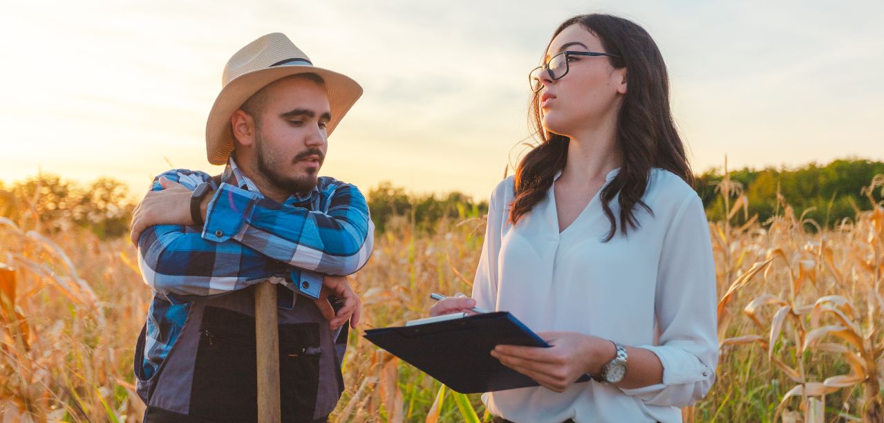 Kontrole z ARiMR 2025 – kto przyjedzie i co jest sprawdzane u rolników?