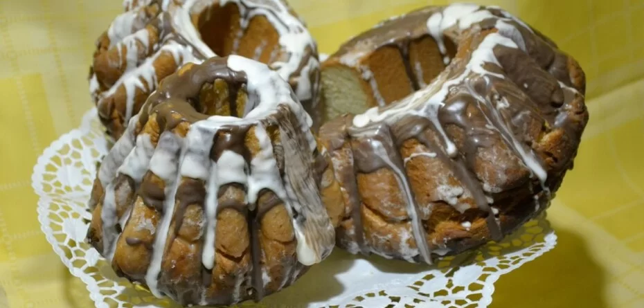 Babka wielkanocna – drożdżowa, a&nbsp;może gotowana?