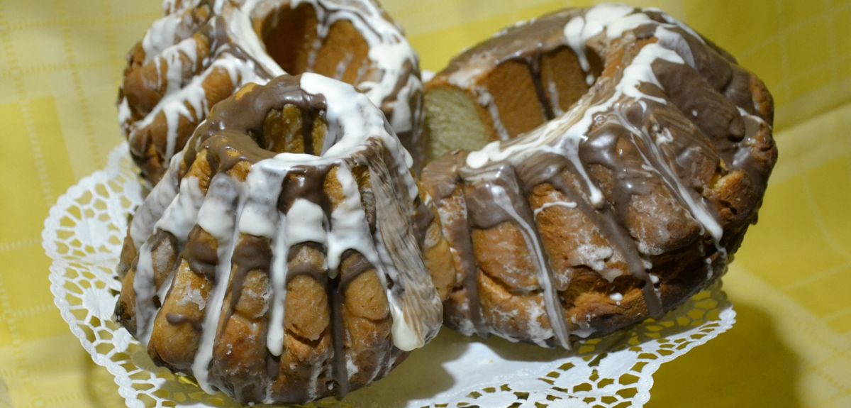 Babka wielkanocna – drożdżowa, a może gotowana?